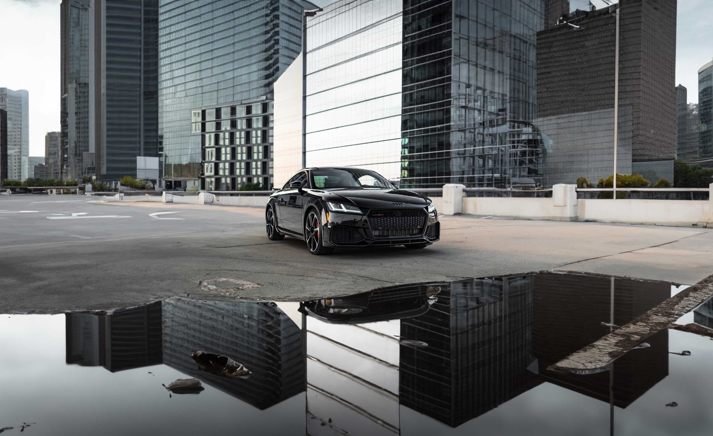 Audi TT RS. Gloss black finish
